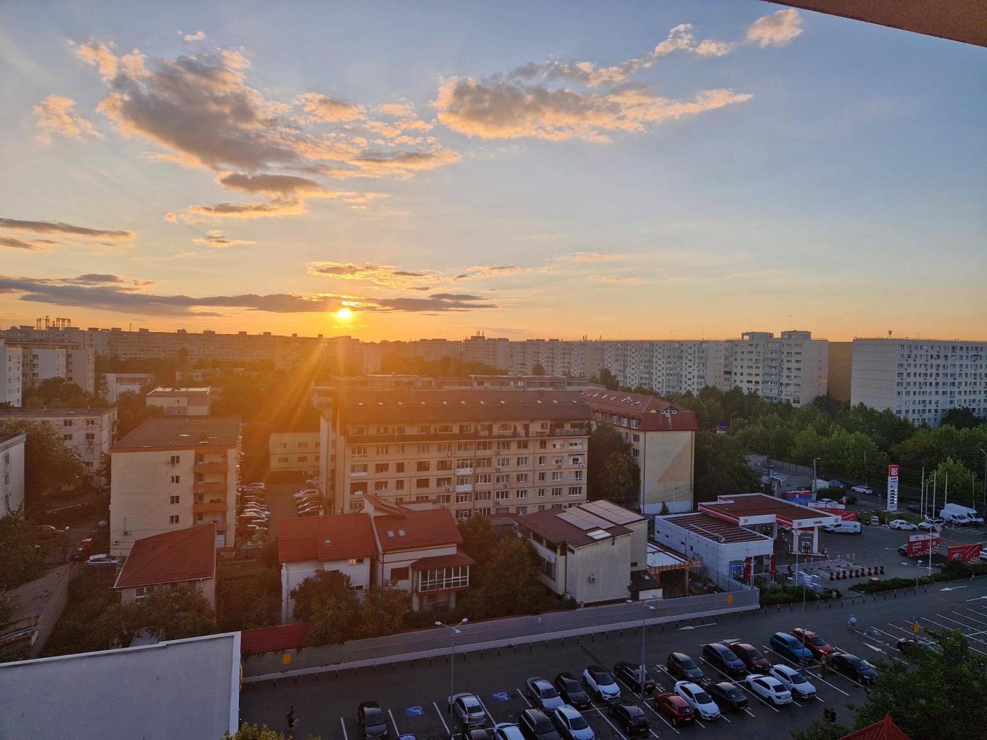 Irema Sunset View Studio Pallady Bucharest Exterior photo